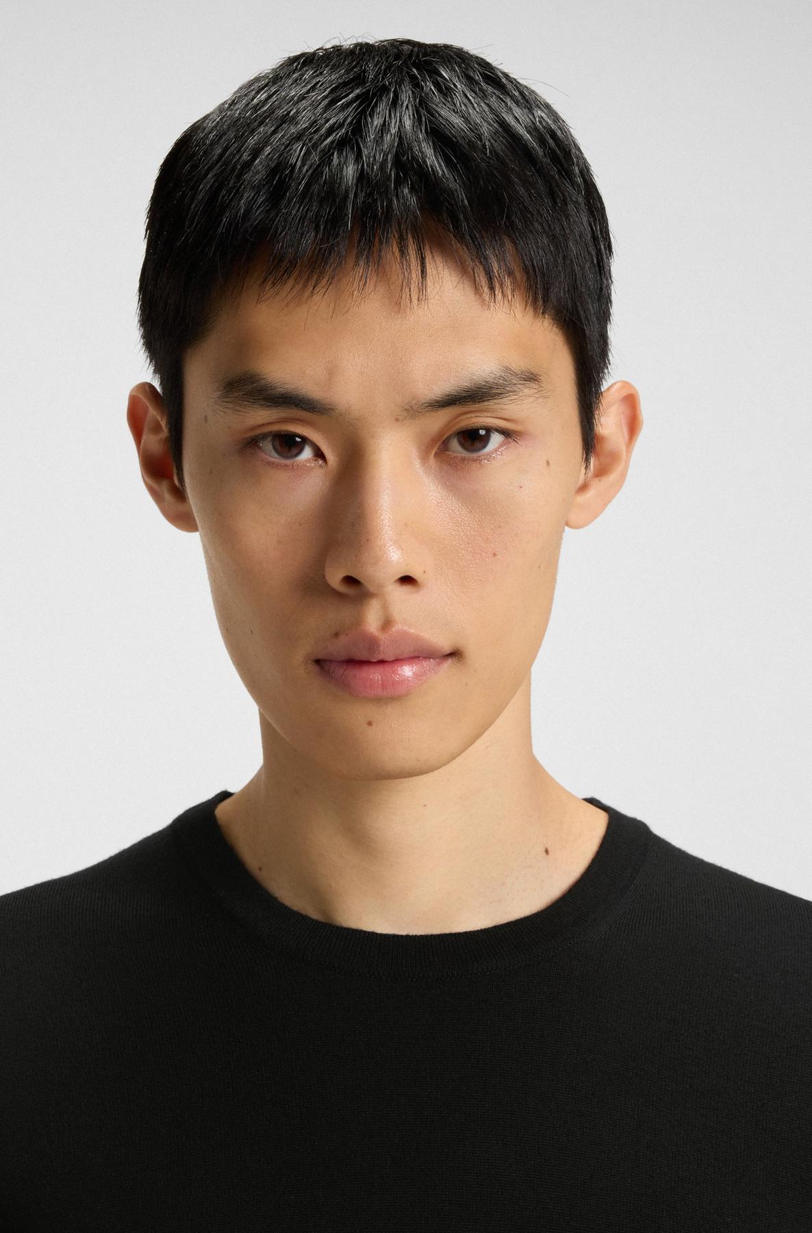 13524_3_2|7301307a5aaec5fc538aa6b608b3a593