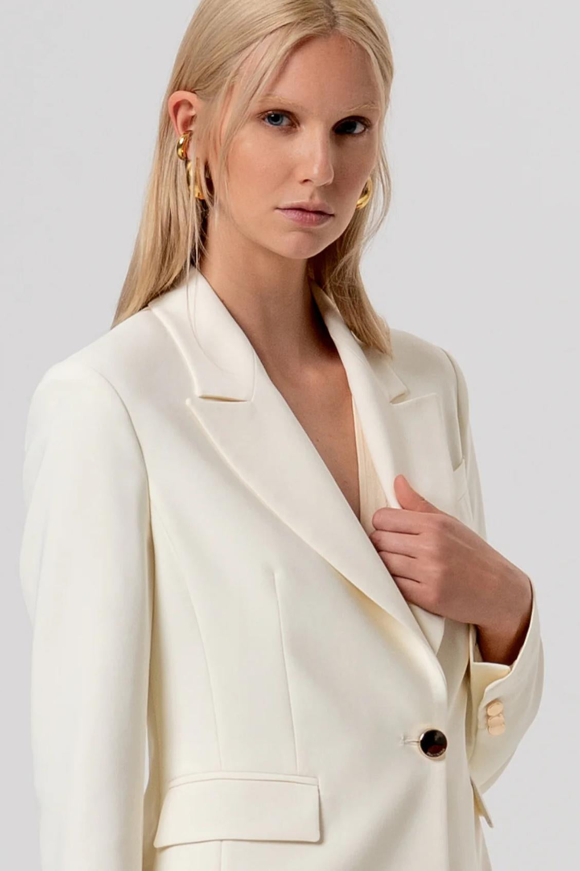 15189_2_2|2f242797bcba0b814c4e2f36f33a853f