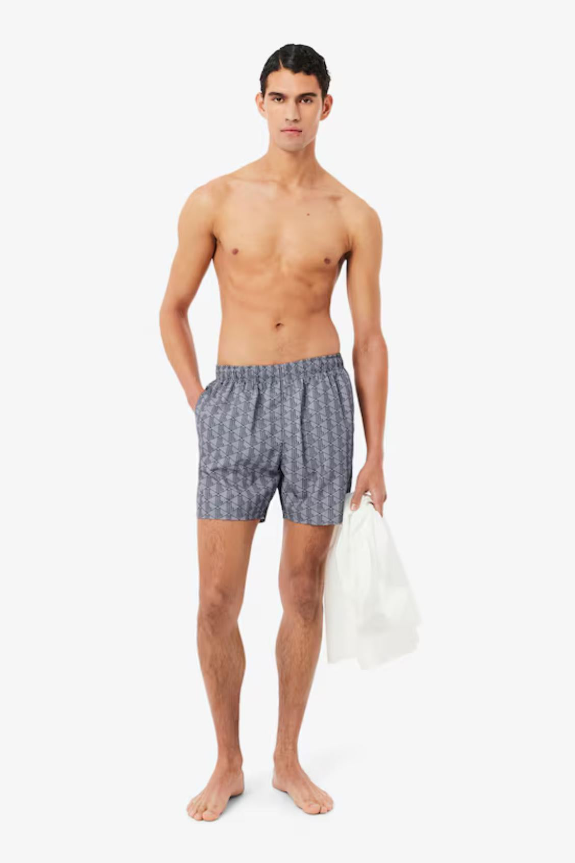 15551_57|1dedfa26e7524d5ea79ab09b1aaf9795